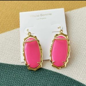 Sold! Alicia bonnie earrings